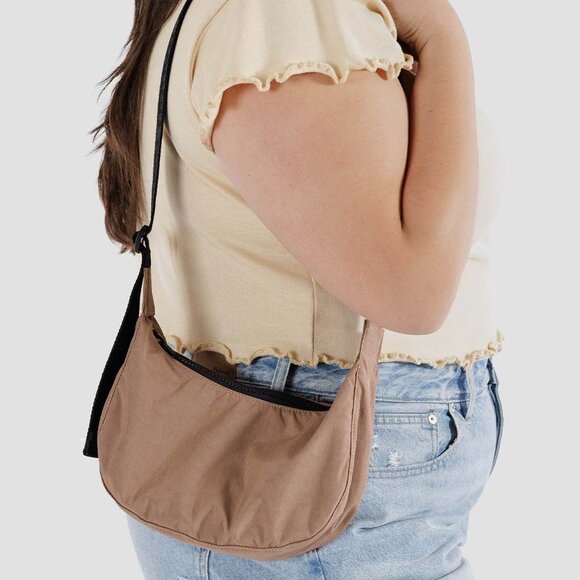 NWT Baggu Small Crescent Bag - Cocoa - Picture 5 of 6